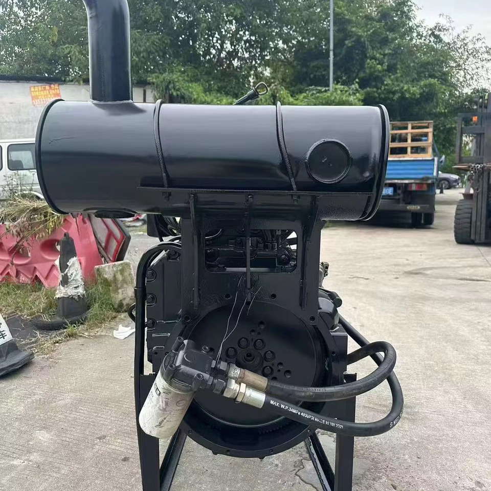 CUMMINS QSB6.7 - מנוע עבור מחפר: תמונה 2 CUMMINS QSB6.7 - מנוע עבור מחפר: תמונה 2