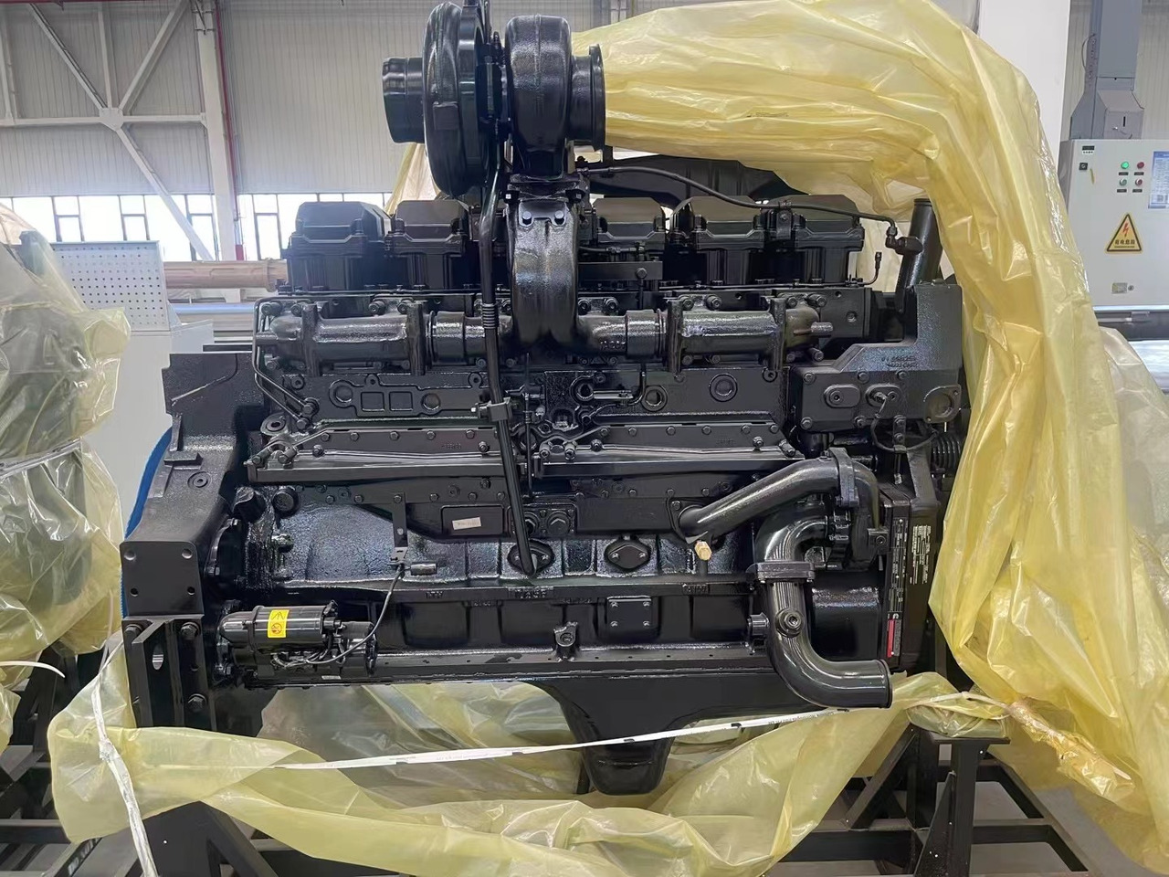 CUMMINS QSK23 - מנוע עבור מחפר: תמונה 1 CUMMINS QSK23 - מנוע עבור מחפר: תמונה 1