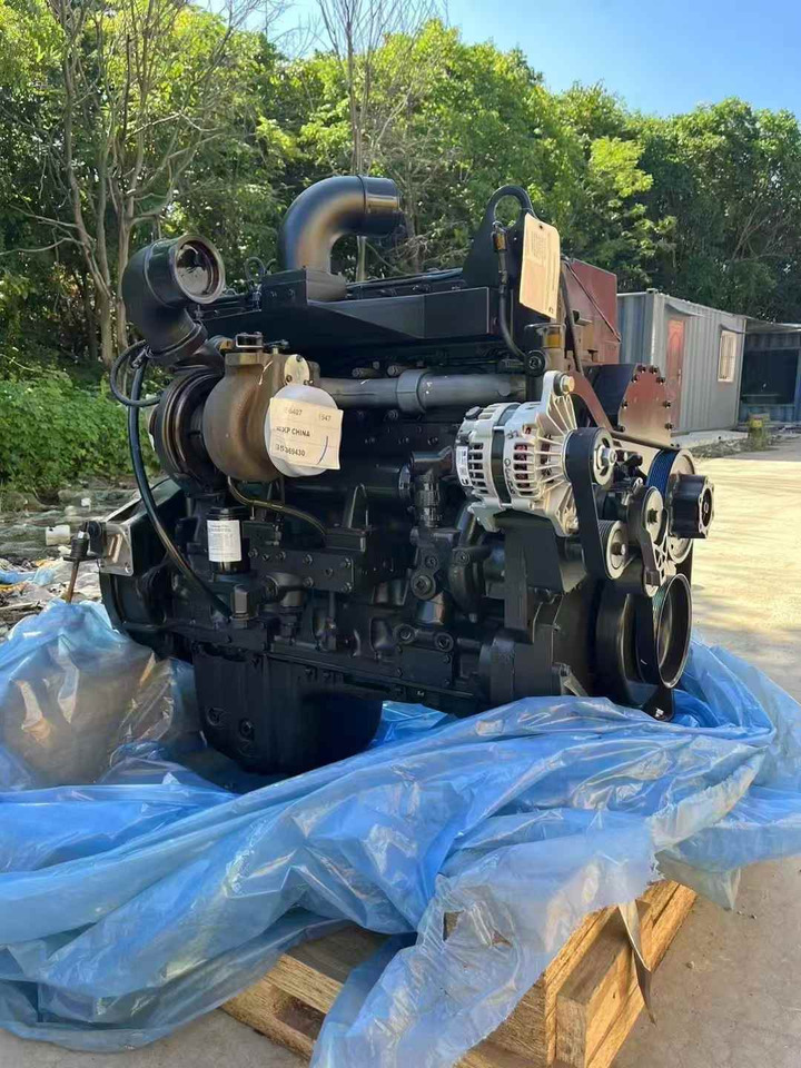 CUMMINS QSM11 - מנוע עבור מחפר: תמונה 1 CUMMINS QSM11 - מנוע עבור מחפר: תמונה 1