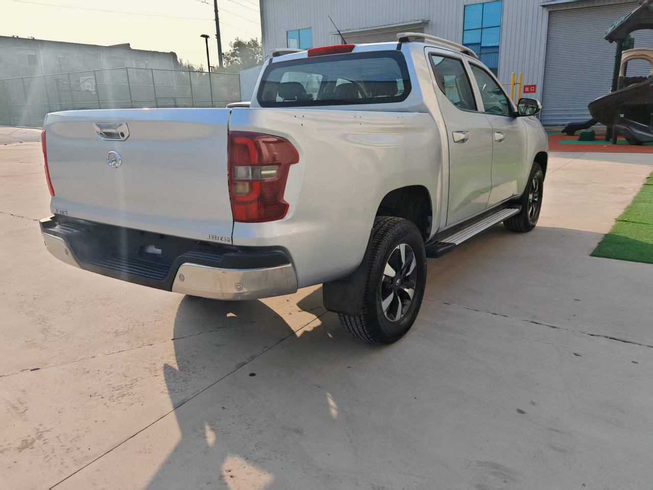 Changan - טנדר, כלי רכב מסחרי קומבי: תמונה 4 Changan - טנדר, כלי רכב מסחרי קומבי: תמונה 4