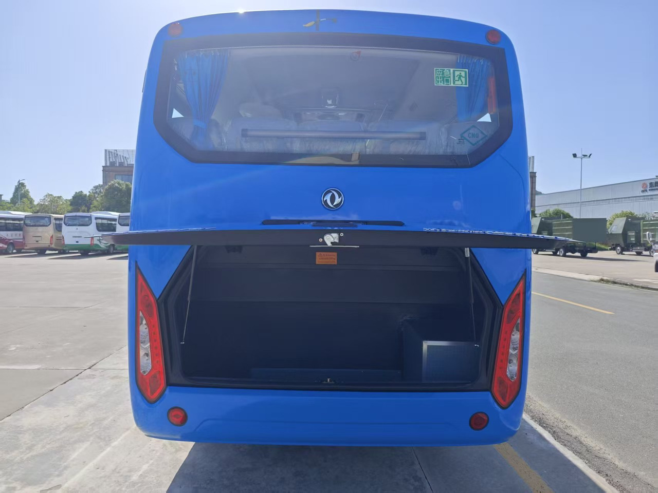 DONGFENG CNG 30 seats - אוטובוס בין עירוני: תמונה 4 DONGFENG CNG 30 seats - אוטובוס בין עירוני: תמונה 4