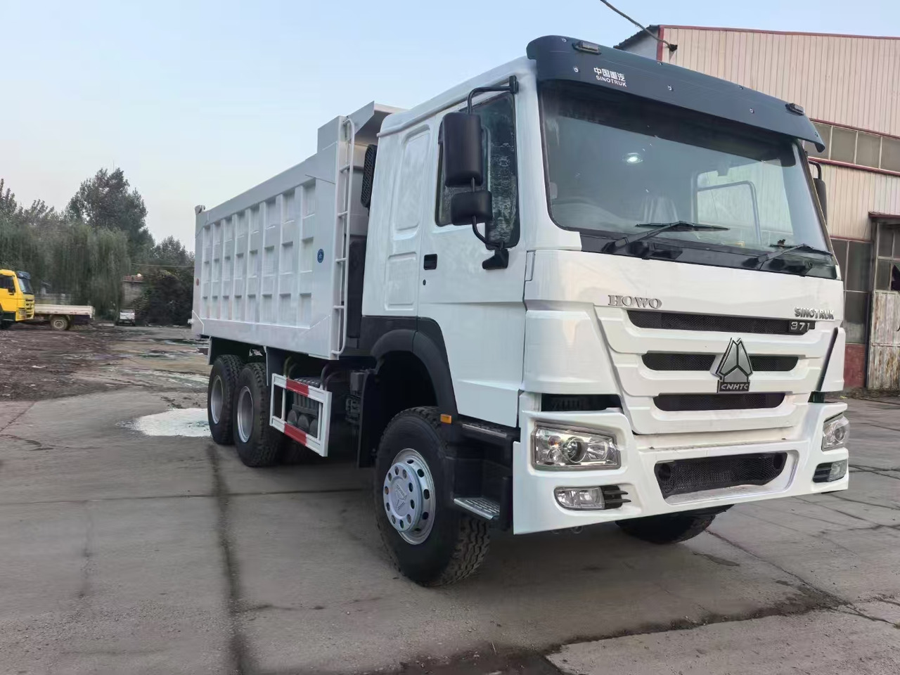 HOWO HOWO 371 SINOTRUK - מזהיר: תמונה 2 HOWO HOWO 371 SINOTRUK - מזהיר: תמונה 2