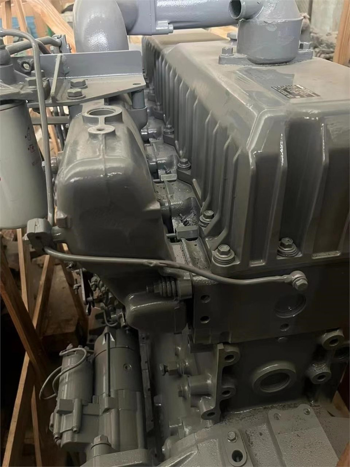 ISUZU 6WG1 - מנוע עבור מחפר: תמונה 3 ISUZU 6WG1 - מנוע עבור מחפר: תמונה 3