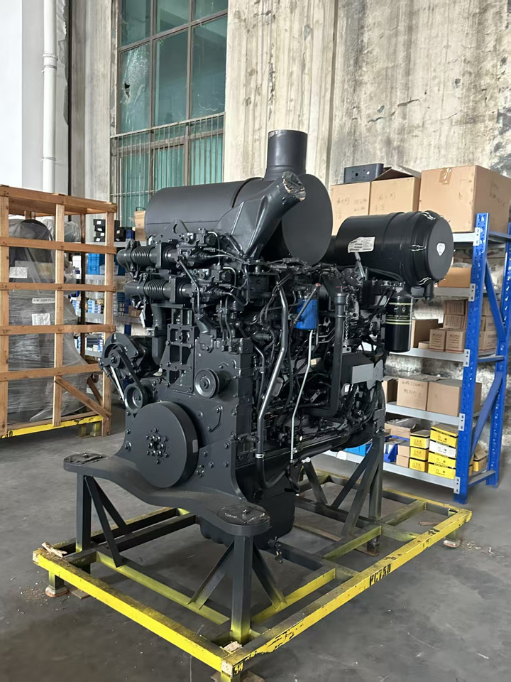 KOMATSU 6D140E-5 - מנוע עבור מחפר: תמונה 1 KOMATSU 6D140E-5 - מנוע עבור מחפר: תמונה 1