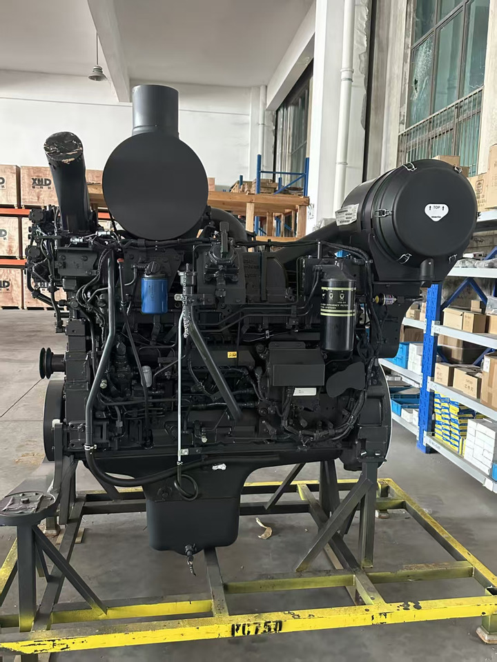 KOMATSU 6D140E-5 - מנוע עבור מחפר: תמונה 2 KOMATSU 6D140E-5 - מנוע עבור מחפר: תמונה 2