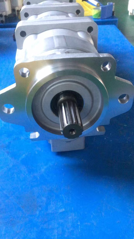 KOMATSU 705-56-34180 - משאבה הידרולית עבור מחפר: תמונה 4 KOMATSU 705-56-34180 - משאבה הידרולית עבור מחפר: תמונה 4