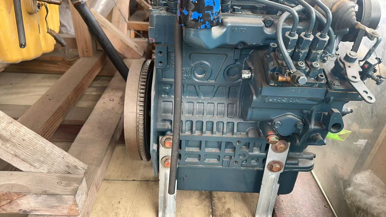 KUBOTA D902 - מנוע עבור מחפר: תמונה 2 KUBOTA D902 - מנוע עבור מחפר: תמונה 2