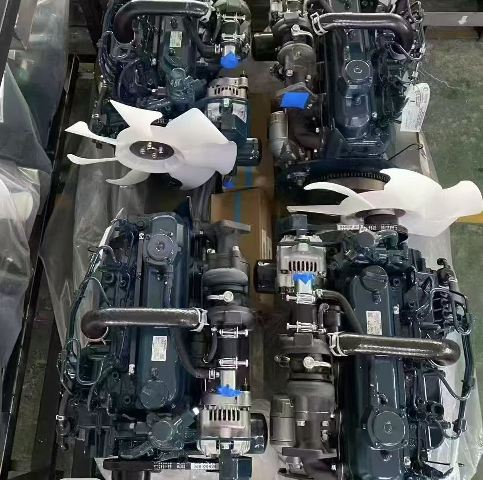 KUBOTA V1505 - מנוע עבור מחפר: תמונה 1 KUBOTA V1505 - מנוע עבור מחפר: תמונה 1