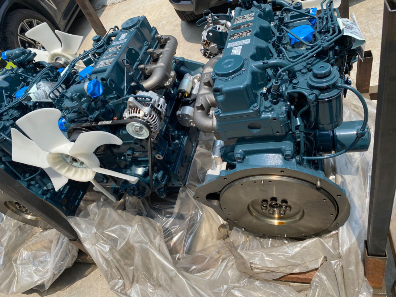 KUBOTA V3600 - מנוע עבור מחפר: תמונה 1 KUBOTA V3600 - מנוע עבור מחפר: תמונה 1