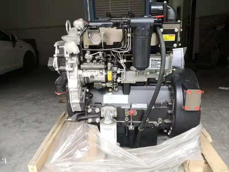 PERKINS 1104C-44T - מנוע עבור מחפר: תמונה 3 PERKINS 1104C-44T - מנוע עבור מחפר: תמונה 3