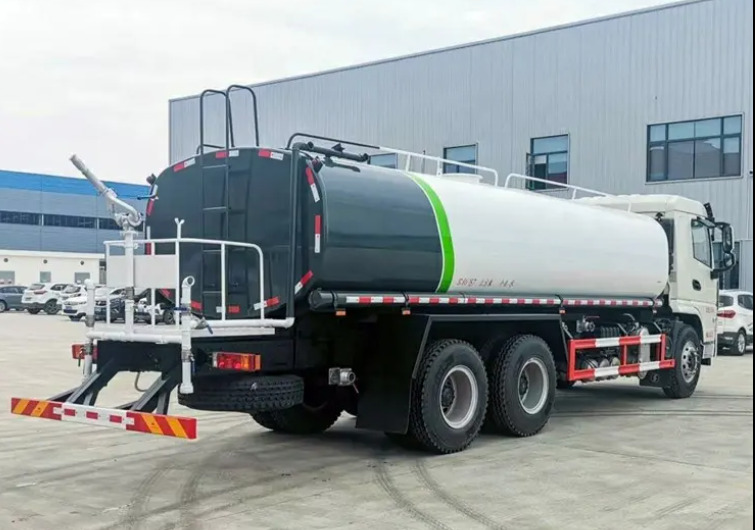 SHACMAN SHACMAN H3000 20 cubic meters tanker - משאית מכל: תמונה 3 SHACMAN SHACMAN H3000 20 cubic meters tanker - משאית מכל: תמונה 3