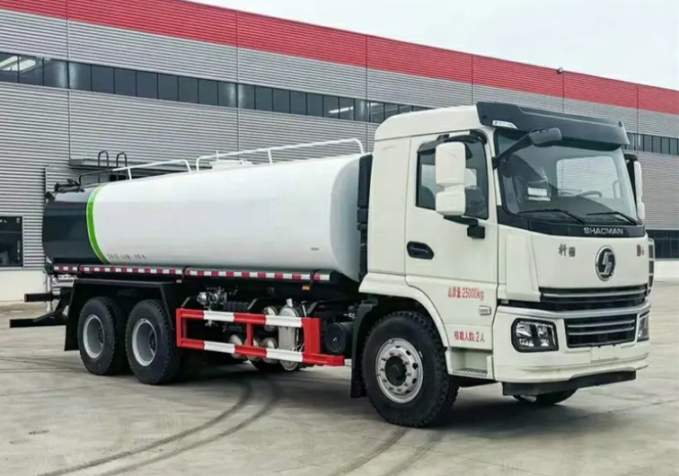 SHACMAN SHACMAN H3000 20 cubic meters tanker - משאית מכל: תמונה 1 SHACMAN SHACMAN H3000 20 cubic meters tanker - משאית מכל: תמונה 1