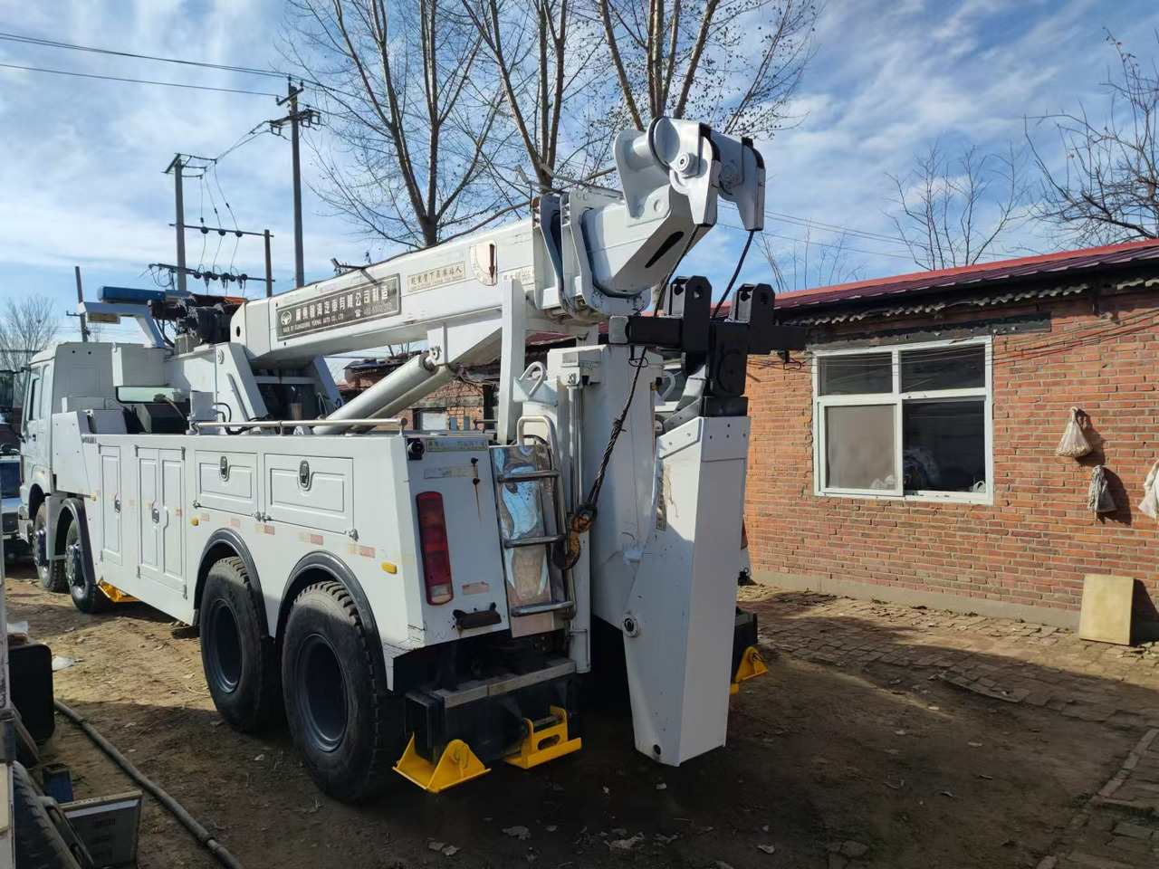 SINOTRUK 8×4,375HP - משאית מנוף: תמונה 4 SINOTRUK 8×4,375HP - משאית מנוף: תמונה 4