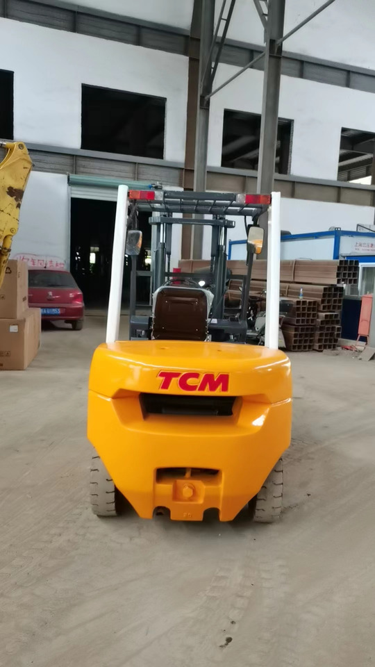 TCM 3 tons 2 stages - מלגזת סולר: תמונה 5 TCM 3 tons 2 stages - מלגזת סולר: תמונה 5