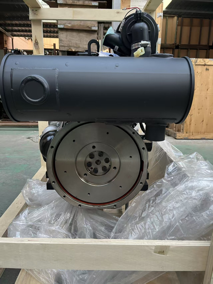 YANMAR 4TNV88 - מנוע עבור מחפר: תמונה 5 YANMAR 4TNV88 - מנוע עבור מחפר: תמונה 5