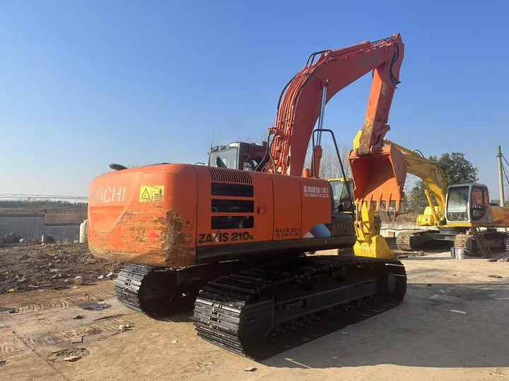 Affordable Hitachi ZX210-5G Used Construction Machinery | Well-Maintained, No Overhauls - מחפר סורק: תמונה 2 Affordable Hitachi ZX210-5G Used Construction Machinery | Well-Maintained, No Overhauls - מחפר סורק: תמונה 2