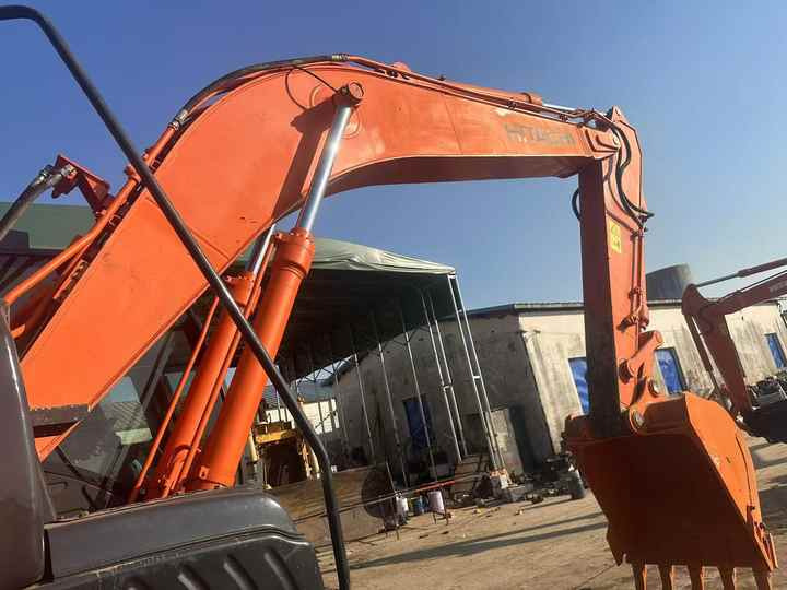 Affordable Hitachi ZX210-5G Used Construction Machinery | Well-Maintained, No Overhauls - מחפר סורק: תמונה 4 Affordable Hitachi ZX210-5G Used Construction Machinery | Well-Maintained, No Overhauls - מחפר סורק: תמונה 4