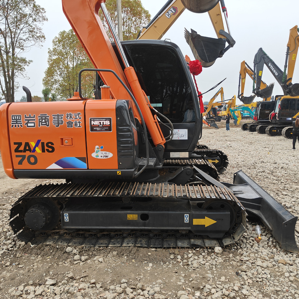CRAWLER EXCAVATOR Used Hitachi ZX70 Excavator for Sale - Low Hours - מיני מחפר: תמונה 5 CRAWLER EXCAVATOR Used Hitachi ZX70 Excavator for Sale - Low Hours - מיני מחפר: תמונה 5