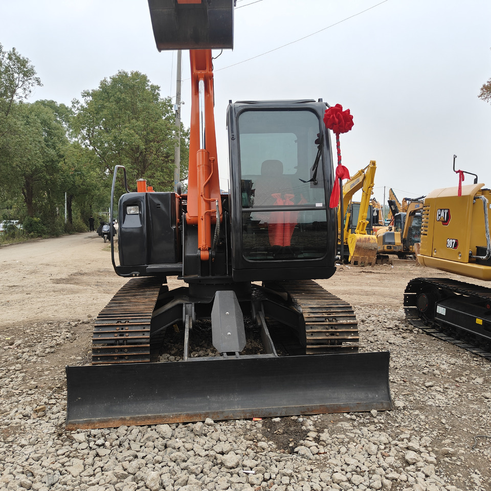CRAWLER EXCAVATOR Used Hitachi ZX70 Excavator for Sale - Low Hours - מיני מחפר: תמונה 3 CRAWLER EXCAVATOR Used Hitachi ZX70 Excavator for Sale - Low Hours - מיני מחפר: תמונה 3