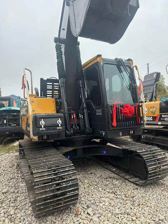 China Brand Used VOLVO EC140 Mini Excavator 6ton Crawler Earth Digger Machine for Sale - מחפר סורק: תמונה 4 China Brand Used VOLVO EC140 Mini Excavator 6ton Crawler Earth Digger Machine for Sale - מחפר סורק: תמונה 4