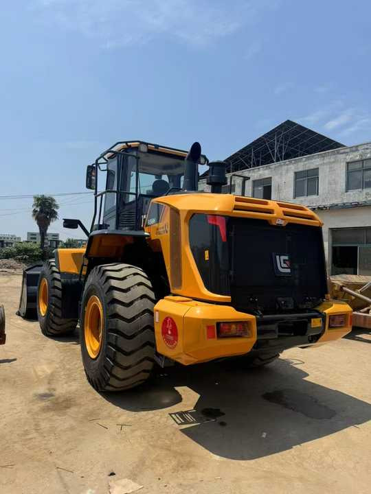 Famous Chinese Brand Second Hand LiuGong Front LoaderConstruction Machinery Used LiuGong 956H Wheel Loader Hot Selling - מעמיס גלגלים: תמונה 2 Famous Chinese Brand Second Hand LiuGong Front LoaderConstruction Machinery Used LiuGong 956H Wheel Loader Hot Selling - מעמיס גלגלים: תמונה 2