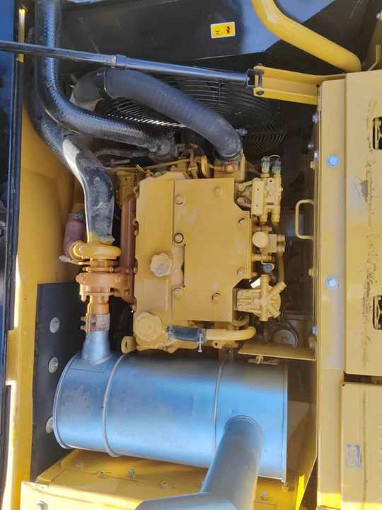 Good Condition Used Excavator Machine Caterpillar 315D Crawler CAT 15ton Used Excavator for Sale CAT 315 Excavators - מחפר סורק: תמונה 4 Good Condition Used Excavator Machine Caterpillar 315D Crawler CAT 15ton Used Excavator for Sale CAT 315 Excavators - מחפר סורק: תמונה 4