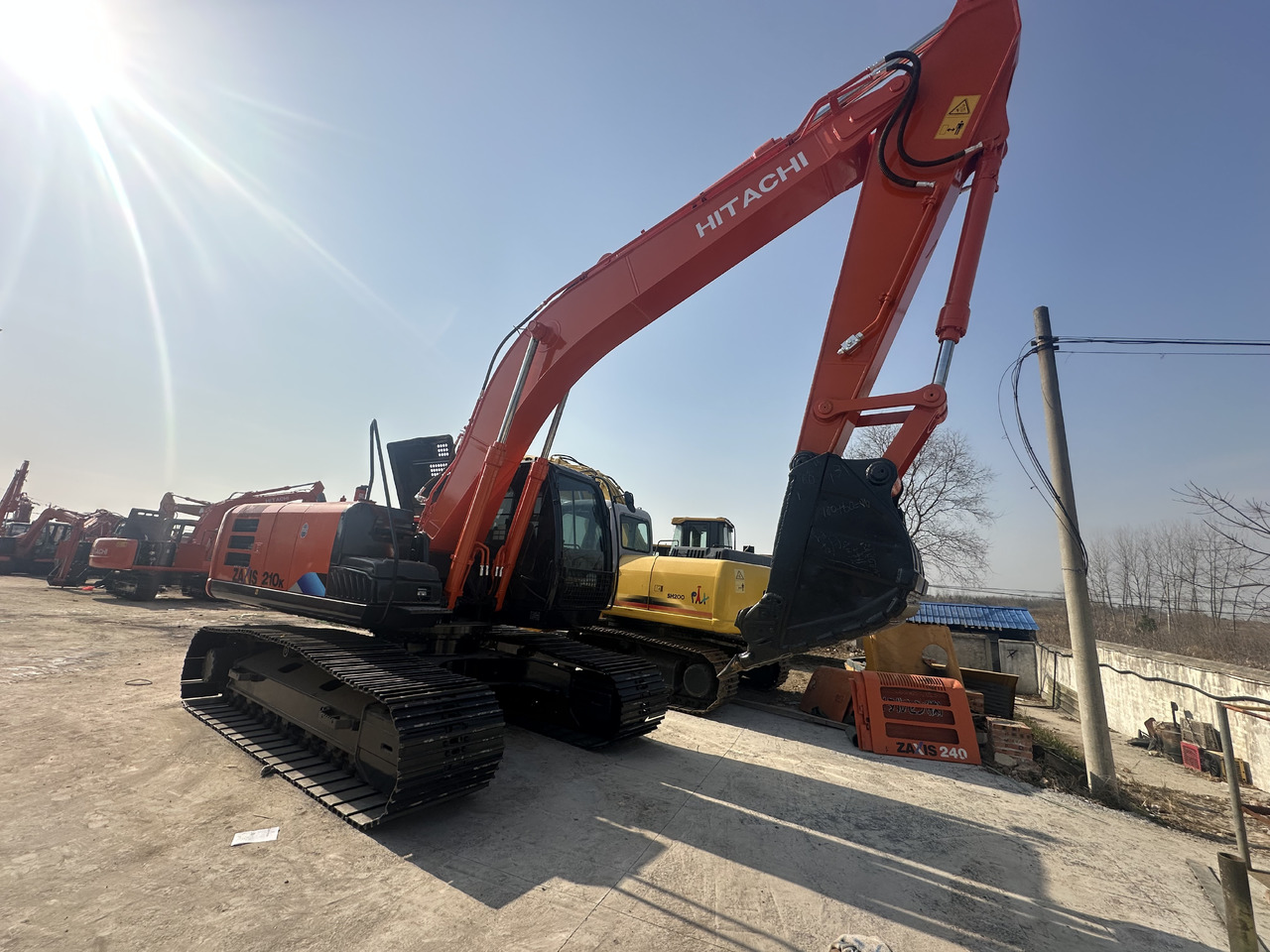 HITACHI Used Excavator ZX210-5G High Quality - מחפר סורק: תמונה 4 HITACHI Used Excavator ZX210-5G High Quality - מחפר סורק: תמונה 4