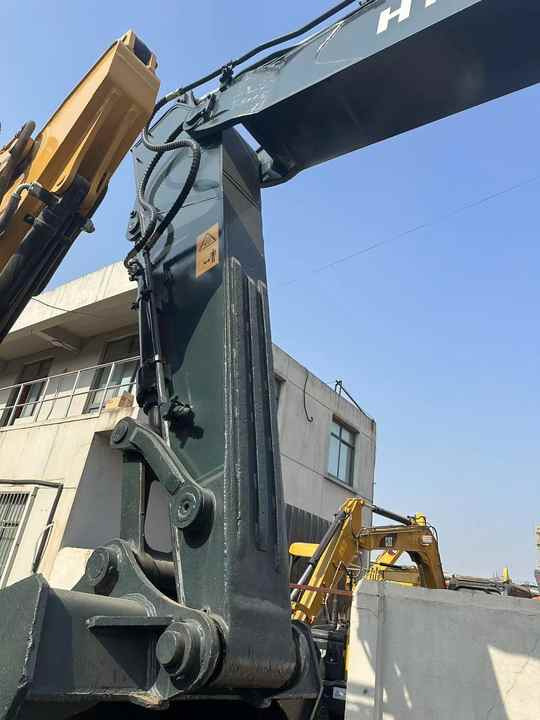 Heavy-Duty Hyundai 305 Excavator for Mining & Construction - Well-Maintained, Warranty Included - מחפר סורק: תמונה 4 Heavy-Duty Hyundai 305 Excavator for Mining & Construction - Well-Maintained, Warranty Included - מחפר סורק: תמונה 4