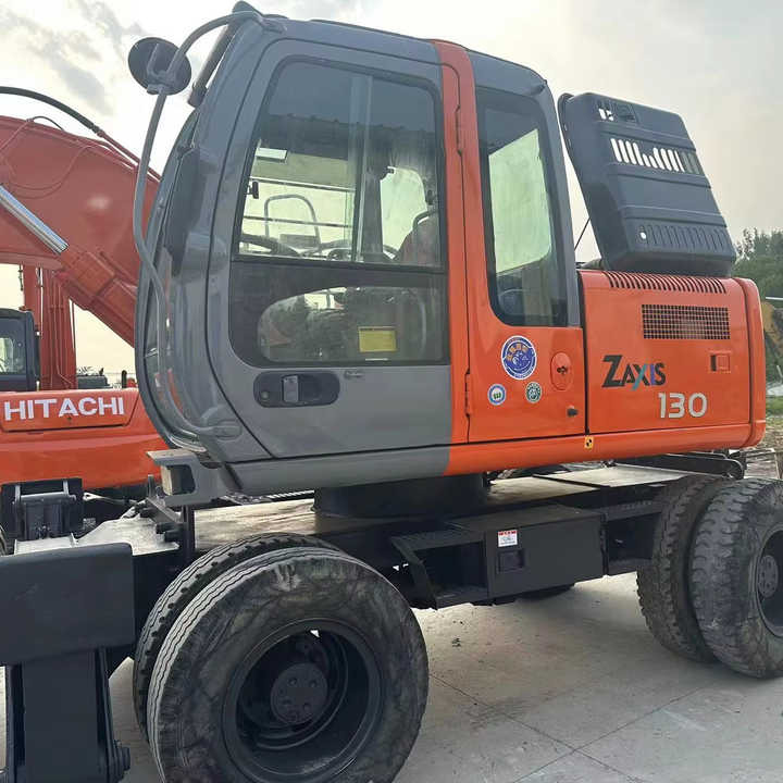 Hot Sale! Used Hitachi ZX130 Wheel Excavator |Excellent Condition| Best Price | Perfect for Construction & Road Projects - מחפר: תמונה 1 Hot Sale! Used Hitachi ZX130 Wheel Excavator |Excellent Condition| Best Price | Perfect for Construction & Road Projects - מחפר: תמונה 1