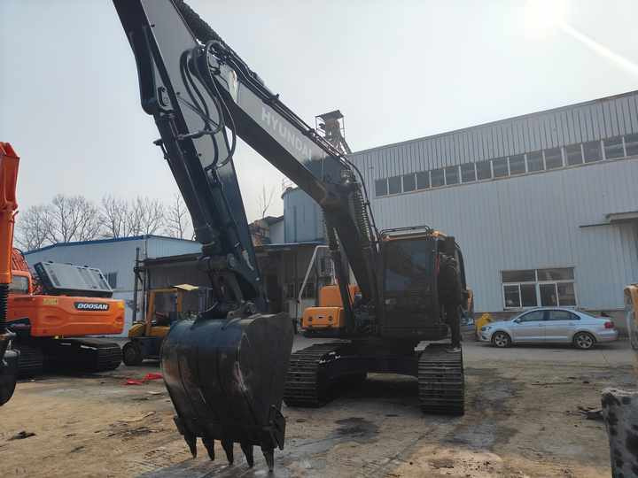 Hyundai 220LC-9S Used Excavator for Mining & Construction | Price Negotiable, Global Shipping - מחפר סורק: תמונה 4 Hyundai 220LC-9S Used Excavator for Mining & Construction | Price Negotiable, Global Shipping - מחפר סורק: תמונה 4