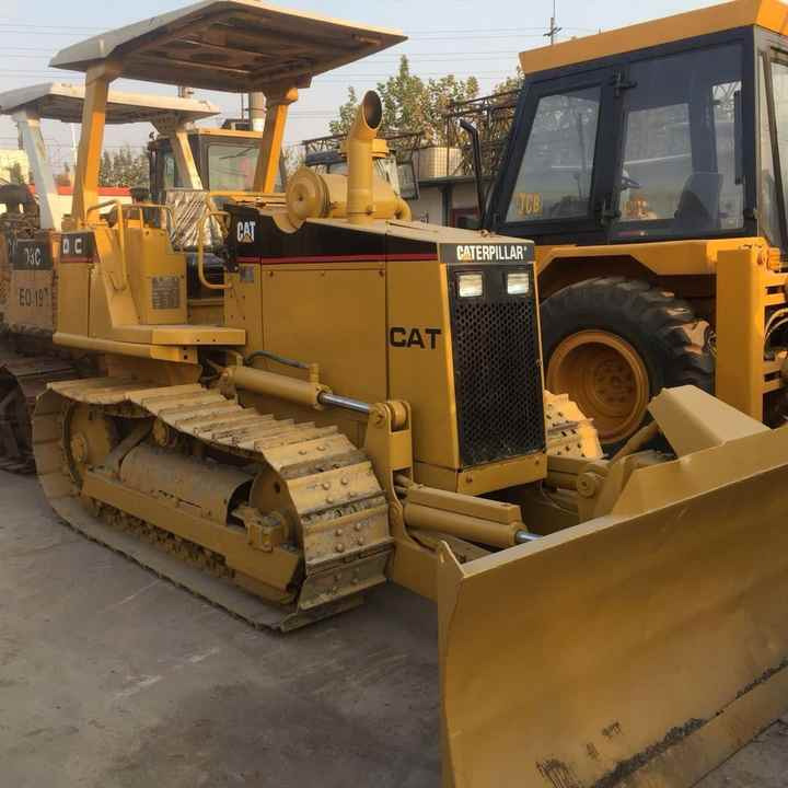 Mini CAT Bulldozer D3c D3 D3k D3m D4h D4m D4k D5h D5g D5k D5m Used Bulldozer with Ripper for Sale - דחפור: תמונה 1 Mini CAT Bulldozer D3c D3 D3k D3m D4h D4m D4k D5h D5g D5k D5m Used Bulldozer with Ripper for Sale - דחפור: תמונה 1