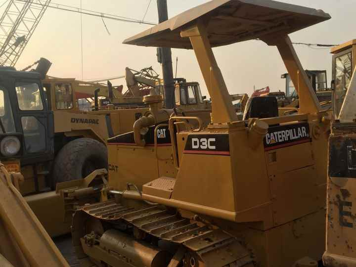 Mini CAT Bulldozer D3c D3 D3k D3m D4h D4m D4k D5h D5g D5k D5m Used Bulldozer with Ripper for Sale - דחפור: תמונה 3 Mini CAT Bulldozer D3c D3 D3k D3m D4h D4m D4k D5h D5g D5k D5m Used Bulldozer with Ripper for Sale - דחפור: תמונה 3