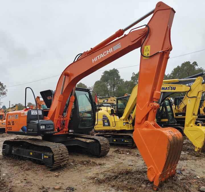 Original Hitachi ZX120 Crawler Excavator Low Hours Perfect for Various Projects Available Used Excavators for Sale - מחפר סורק: תמונה 2 Original Hitachi ZX120 Crawler Excavator Low Hours Perfect for Various Projects Available Used Excavators for Sale - מחפר סורק: תמונה 2