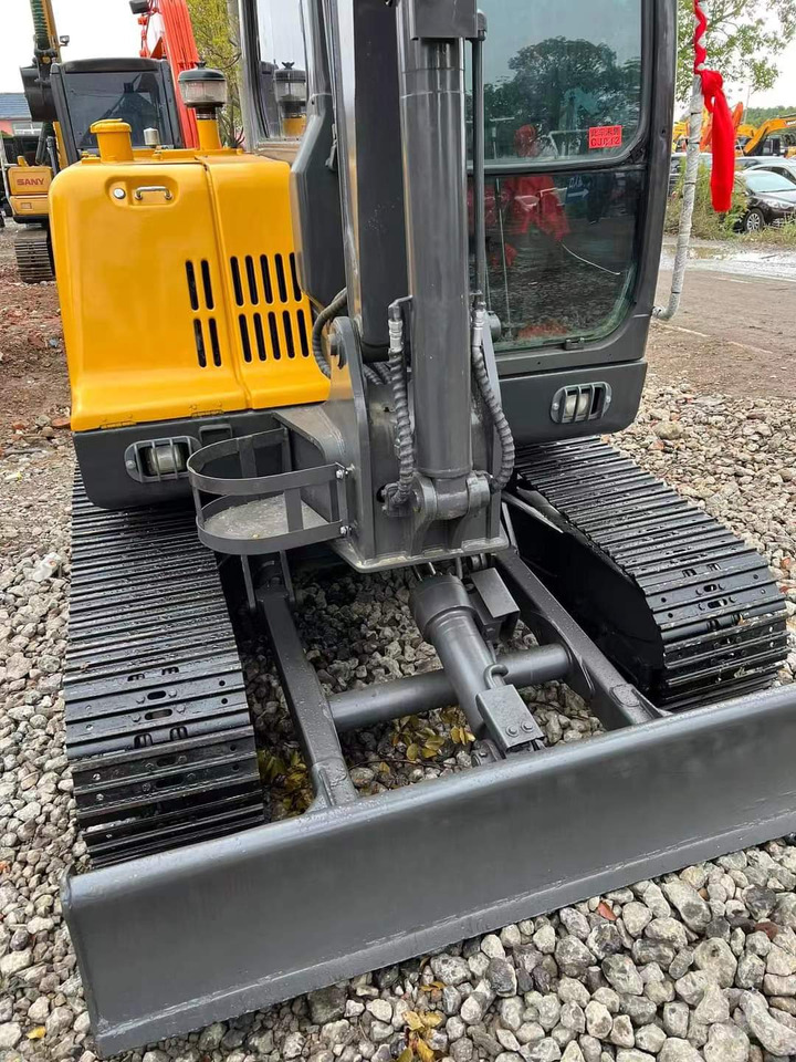 Second-hand Excavator Popular Hotsale VOLVO EC60D MINI - מחפר: תמונה 5 Second-hand Excavator Popular Hotsale VOLVO EC60D MINI - מחפר: תמונה 5