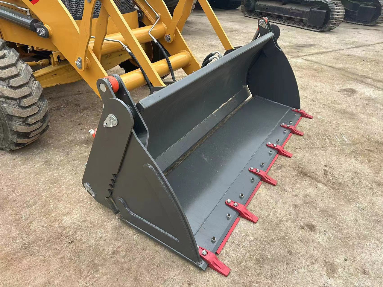 Used Backhoe High Quality CAT 420F - מחפרון: תמונה 3 Used Backhoe High Quality CAT 420F - מחפרון: תמונה 3