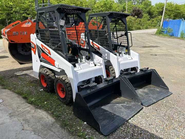 Used Bobcat S70 Skid Teer in Stock Good Condition bobcat S70 S160 185 300 330 Skid Steer for Sale - מעמיס היגוי החלקה: תמונה 3 Used Bobcat S70 Skid Teer in Stock Good Condition bobcat S70 S160 185 300 330 Skid Steer for Sale - מעמיס היגוי החלקה: תמונה 3
