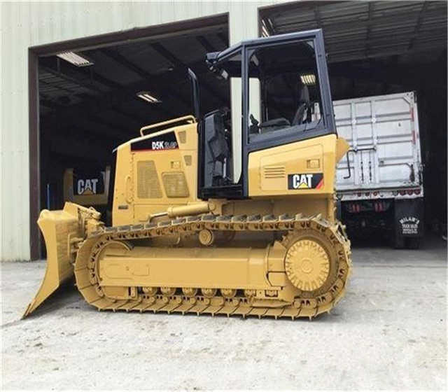 Used Cat D5k D5g D5 D5m D5h Crawler Bulldozer , CAT Bulldozer with Ripper , Original Cat Bulldozers - דחפור: תמונה 2 Used Cat D5k D5g D5 D5m D5h Crawler Bulldozer , CAT Bulldozer with Ripper , Original Cat Bulldozers - דחפור: תמונה 2