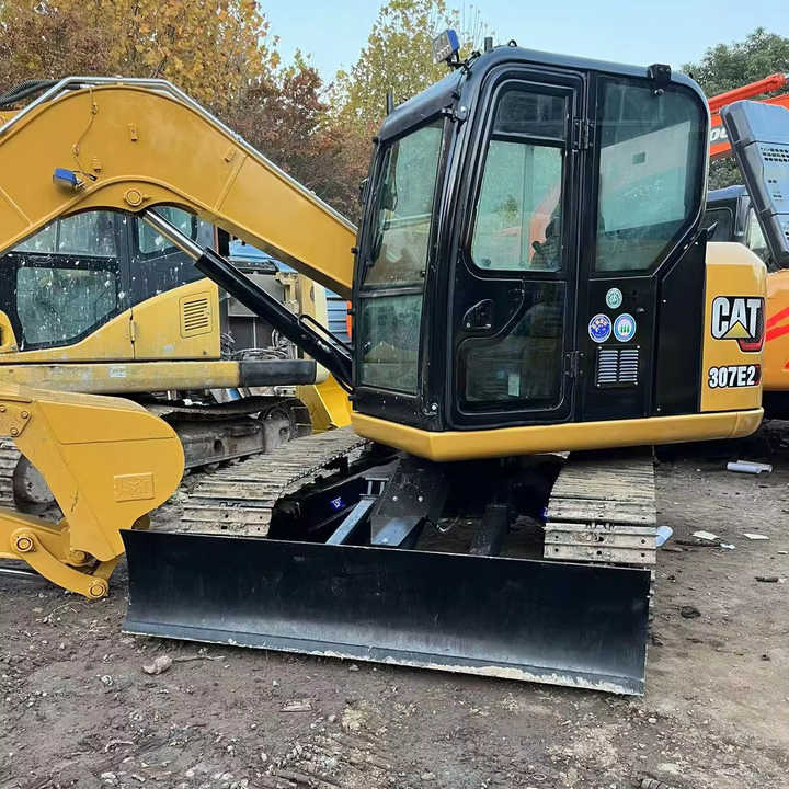 Used Caterpillar CAT 307E2 Crawler Mini Hydraulic Digger Second Hand Cat 307E2 Excavator - מחפר: תמונה 1 Used Caterpillar CAT 307E2 Crawler Mini Hydraulic Digger Second Hand Cat 307E2 Excavator - מחפר: תמונה 1
