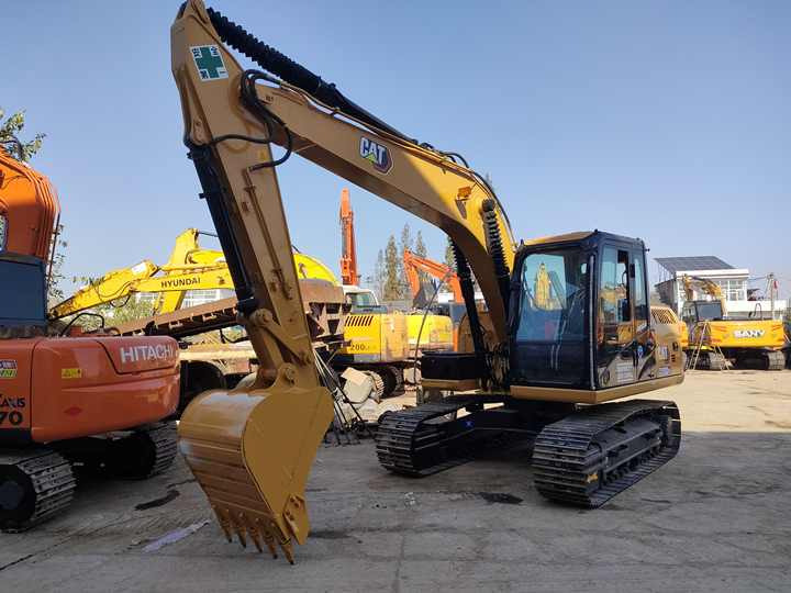 Used Caterpillar Cat312D2GC Excavator Original Japan Heavy Machinery Caterpillar for Sale - מחפר סורק: תמונה 3 Used Caterpillar Cat312D2GC Excavator Original Japan Heavy Machinery Caterpillar for Sale - מחפר סורק: תמונה 3
