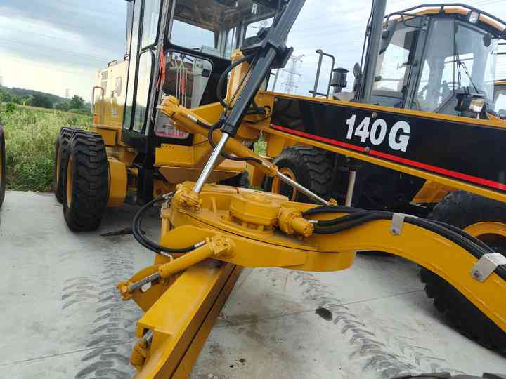Used Construction Machinery Caterpillar 140G Grader Cat140G Wheeled Grader Cheap Price Hot Sale - מפלסת: תמונה 3 Used Construction Machinery Caterpillar 140G Grader Cat140G Wheeled Grader Cheap Price Hot Sale - מפלסת: תמונה 3