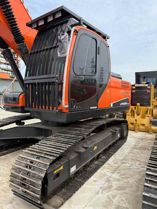 Used Digger Doosan DX225LC-9T Construction Machinery Construction Digger Used Doosan DX225LC-9T Cheap Excavator - מחפר סורק: תמונה 5 Used Digger Doosan DX225LC-9T Construction Machinery Construction Digger Used Doosan DX225LC-9T Cheap Excavator - מחפר סורק: תמונה 5
