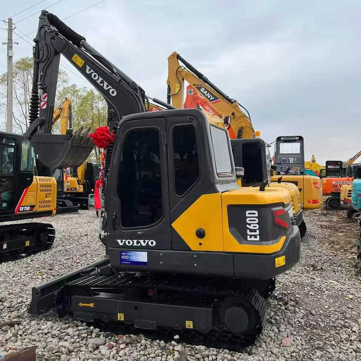 Used Digger VOLVO EC60 Construction Machinery Construction Digger Used VOLVO EC60 Cheap Excavator - מחפר סורק: תמונה 1 Used Digger VOLVO EC60 Construction Machinery Construction Digger Used VOLVO EC60 Cheap Excavator - מחפר סורק: תמונה 1