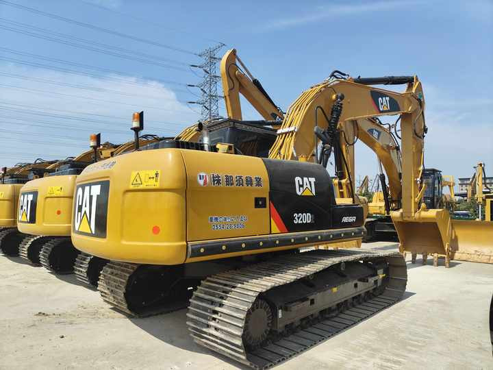 Used Excavator Catterpiller Cat320D with Wide Track Shoe Hot Sale Used Engineering & Construction Machinery - מחפר: תמונה 4 Used Excavator Catterpiller Cat320D with Wide Track Shoe Hot Sale Used Engineering & Construction Machinery - מחפר: תמונה 4
