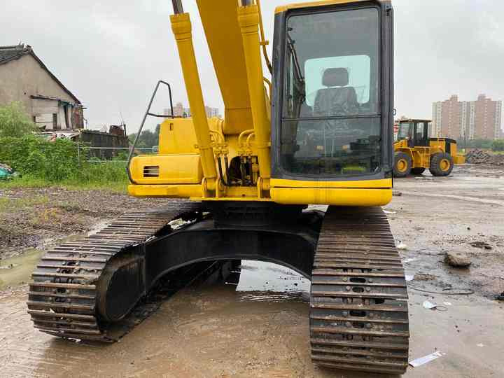 Used Good Quality Japan Original PC200-6 in Good Condition PC200-6 Komatsu - מחפר סורק: תמונה 2 Used Good Quality Japan Original PC200-6 in Good Condition PC200-6 Komatsu - מחפר סורק: תמונה 2