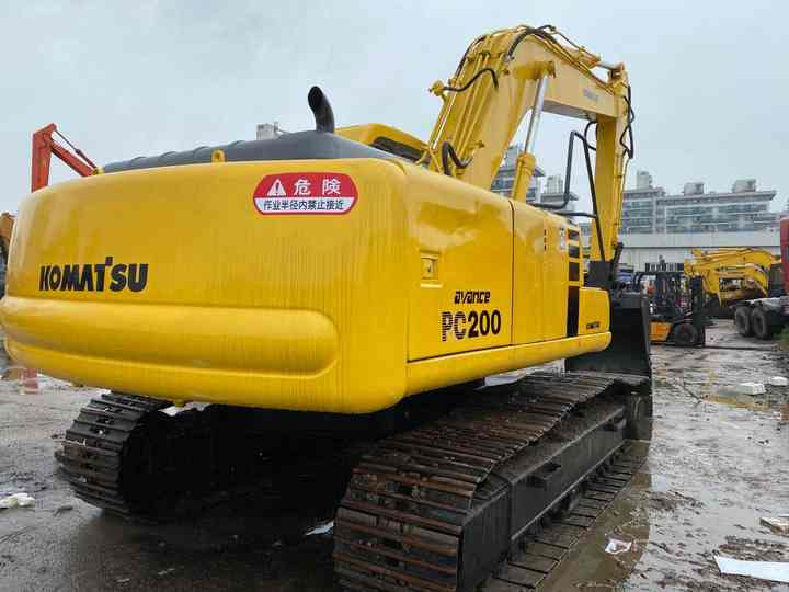 Used Good Quality Japan Original PC200-6 in Good Condition PC200-6 Komatsu - מחפר סורק: תמונה 3 Used Good Quality Japan Original PC200-6 in Good Condition PC200-6 Komatsu - מחפר סורק: תמונה 3
