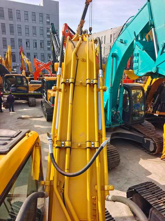 Used Good Quality Japan Original PC200-7 in Good Condition PC200-7 Komatsu - מחפר סורק: תמונה 3 Used Good Quality Japan Original PC200-7 in Good Condition PC200-7 Komatsu - מחפר סורק: תמונה 3
