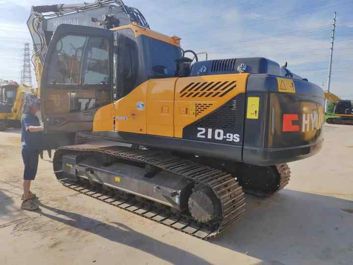 Used Hyundai210-9 21T Second Hand Korea Original - מחפר סורק: תמונה 5 Used Hyundai210-9 21T Second Hand Korea Original - מחפר סורק: תמונה 5