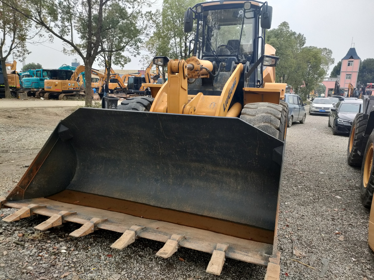 WHEEL LOADER Used Liugong856h Wheel Loader Machine Mini Telehandler Used Liugong Wheel Loader Cummins Engine Loader - מכונת בנייה: תמונה 3 WHEEL LOADER Used Liugong856h Wheel Loader Machine Mini Telehandler Used Liugong Wheel Loader Cummins Engine Loader - מכונת בנייה: תמונה 3