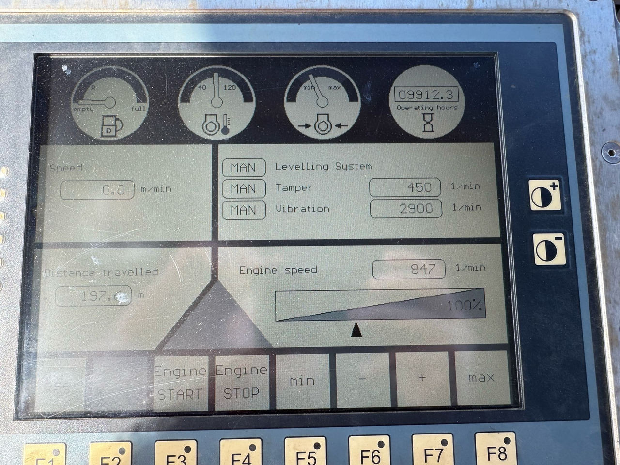 מרצף אספלט ABG TITAN 326: תמונה 18