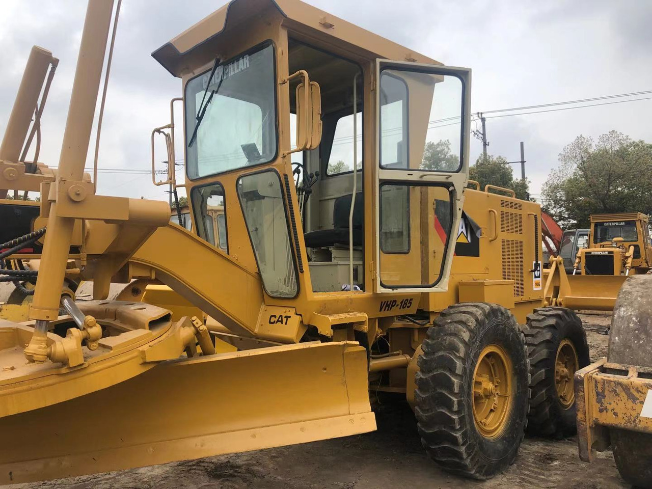 CATERPILLAR 140G - מפלסת: תמונה 2 CATERPILLAR 140G - מפלסת: תמונה 2